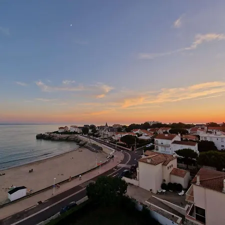 Lägenhet Studio Ideal Face Mer Avec Terrasse Et Parking A Royan, Pres Des Commerces Et De La Plage - Fr-1-494-169 *