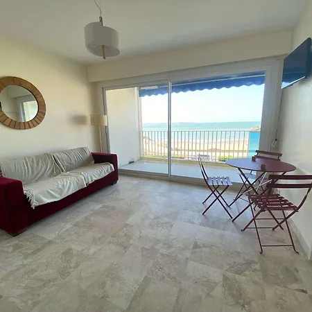 Studio Ideal Face Mer Avec Terrasse Et Parking A Royan, Pres Des Commerces Et De La Plage - Fr-1-494-169 Lägenhet *